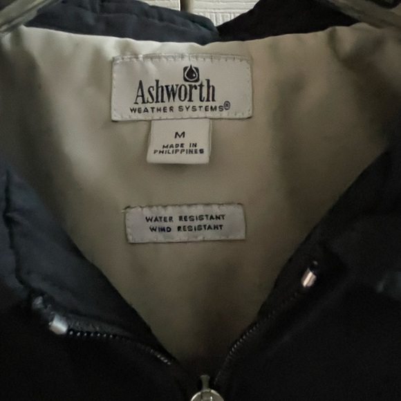Ashworth New w/out tags, never worn, water and wind resistant zip up jacket - Picture 2 of 3